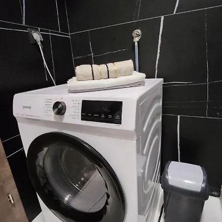 Apartament Tarik *