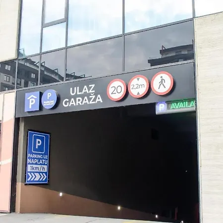 Apartament Tarik *